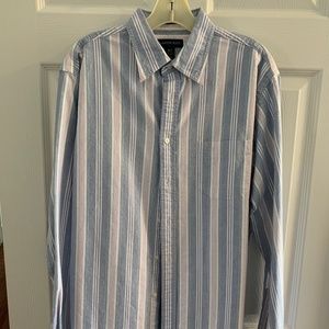 Lands End Men's Striped Button-Down Trad. Fit M/T